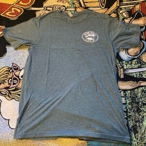 Like new t-shirt from St. John islands.